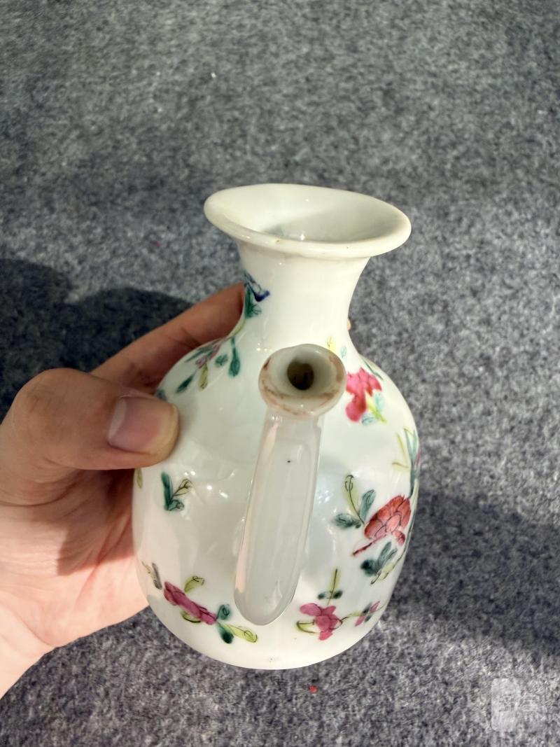 清晚期  粉彩草虫纹执壶 - 图6
